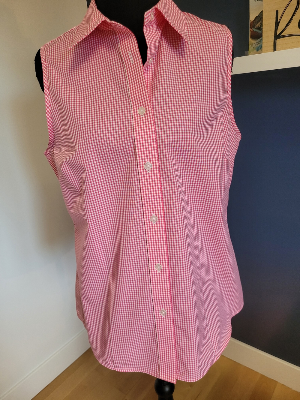 3 for 10$ Sale / Jones Studio Pink Gingham Button-Front Top